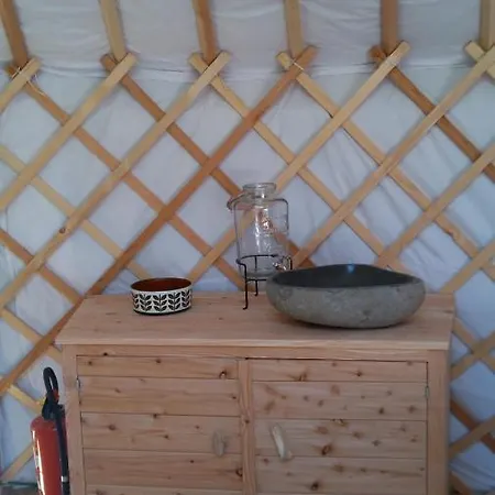 La Yourte De La Ferme Froidefontaine Campismo de Luxo *