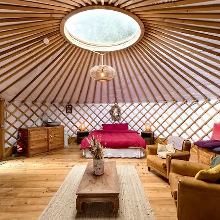 Campismo de Luxo La Yourte De La Ferme Froidefontaine *